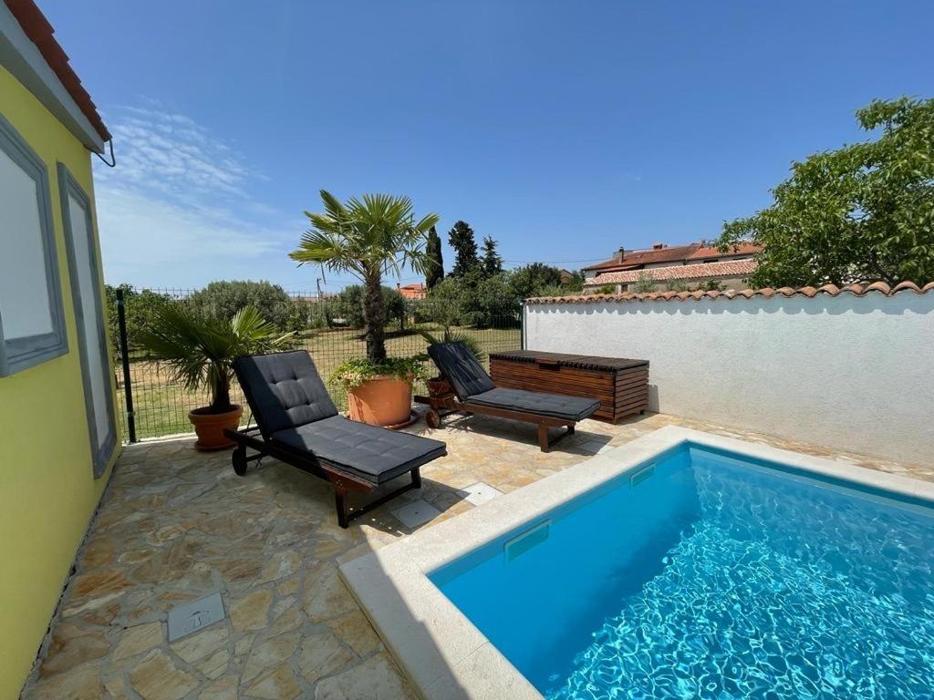 Holiday Home Bukovac Póla Kültér fotó